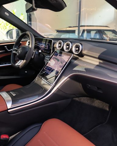 Mercedes-Benz C300 AMG Line 2025 - Vista 3